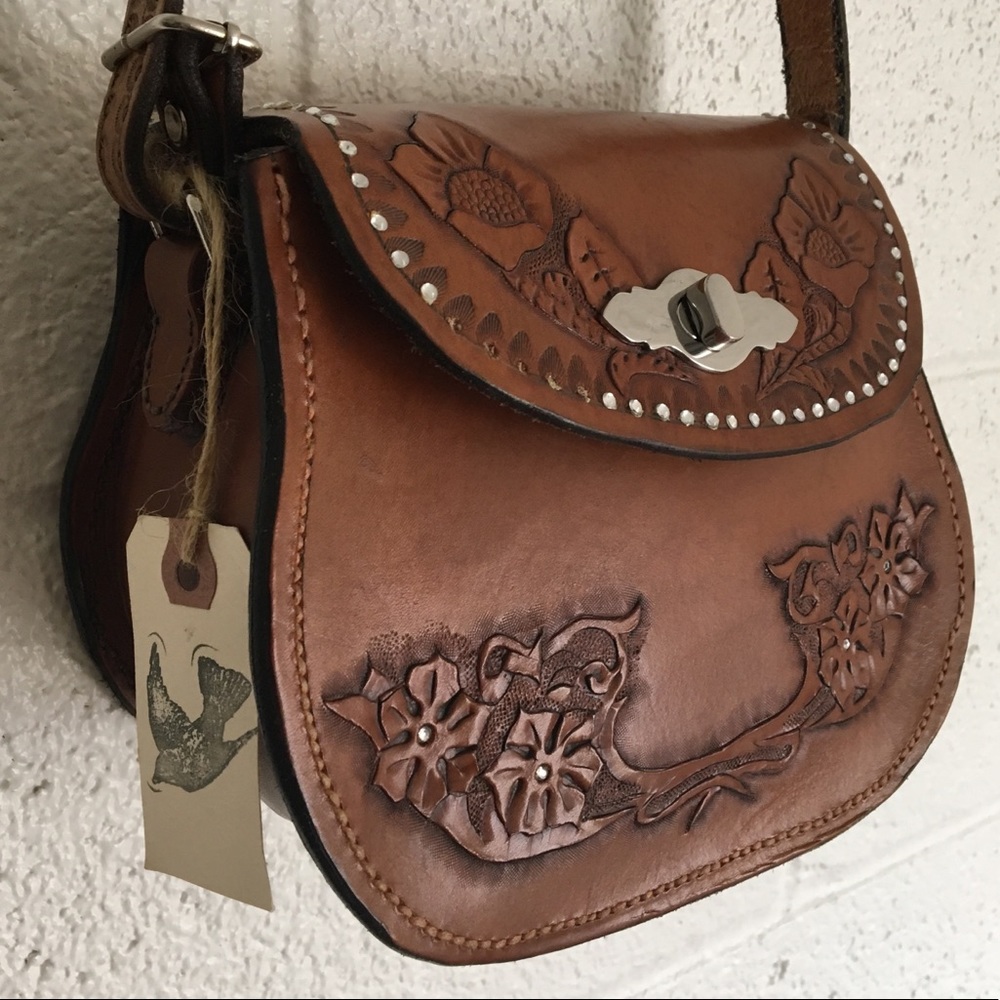 Vintage Round Leather Purse
